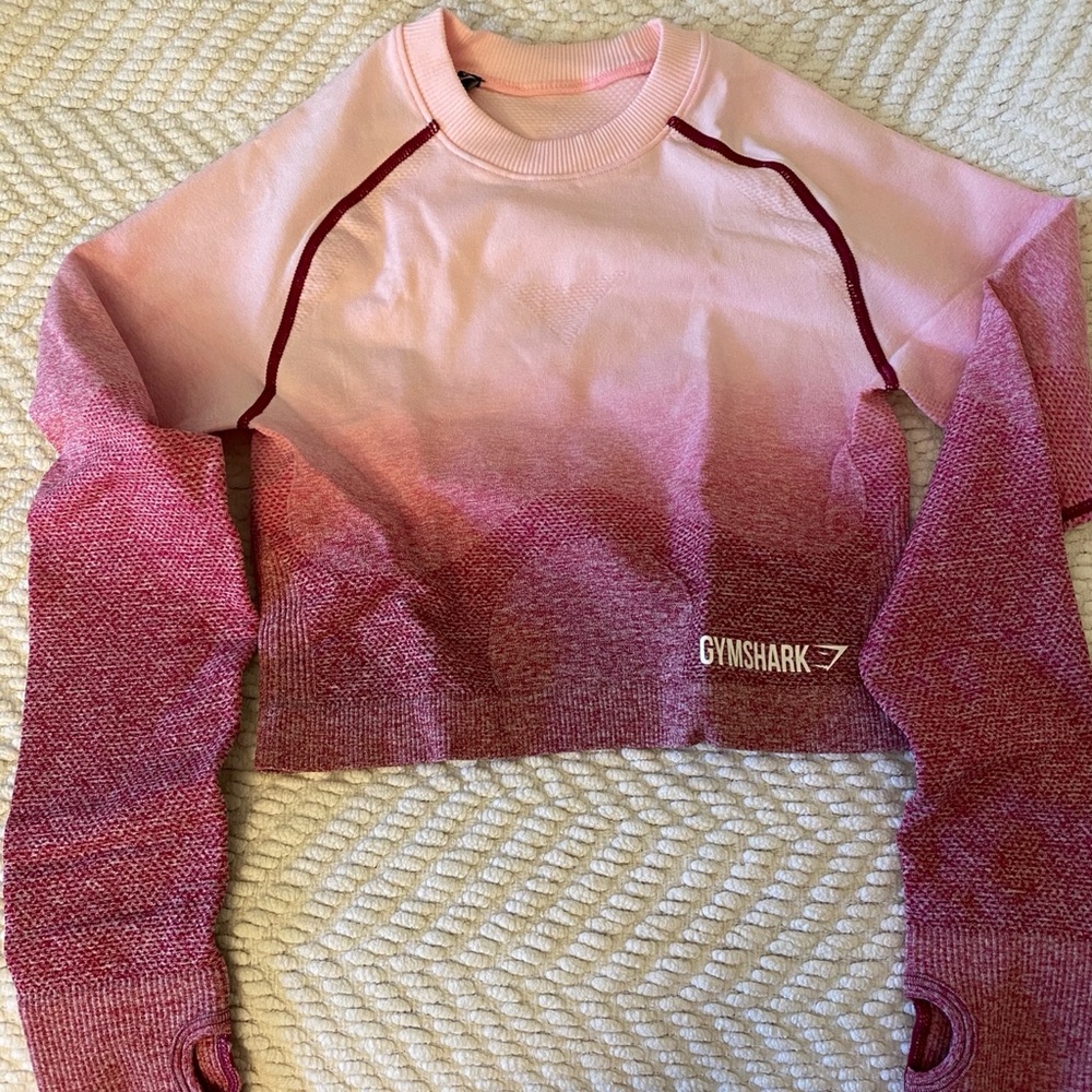 Gymshark cropped long sleeve top